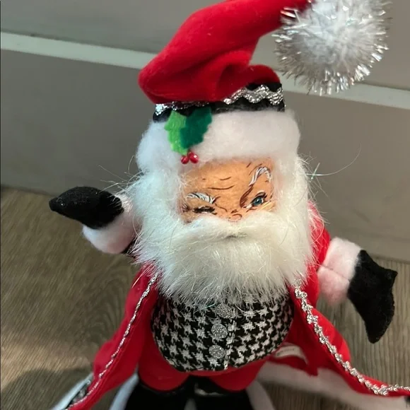 Annalee 9” Classy Santa Clause Red Holiday Decor Christmas Figurine 2014 - Picture 5 of 5